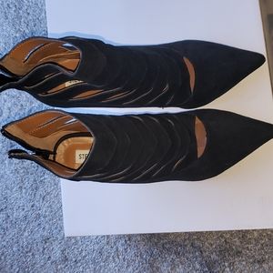 Steve Madden peep toe half boot with heel